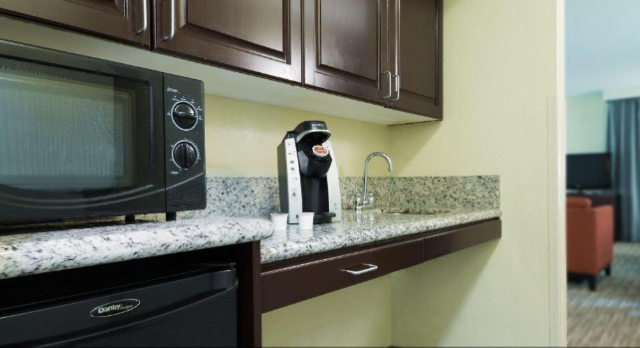 Holiday Inn Express Hotel & Suites Ft. Lauderdale-Plantation By Ihg Bagian luar foto