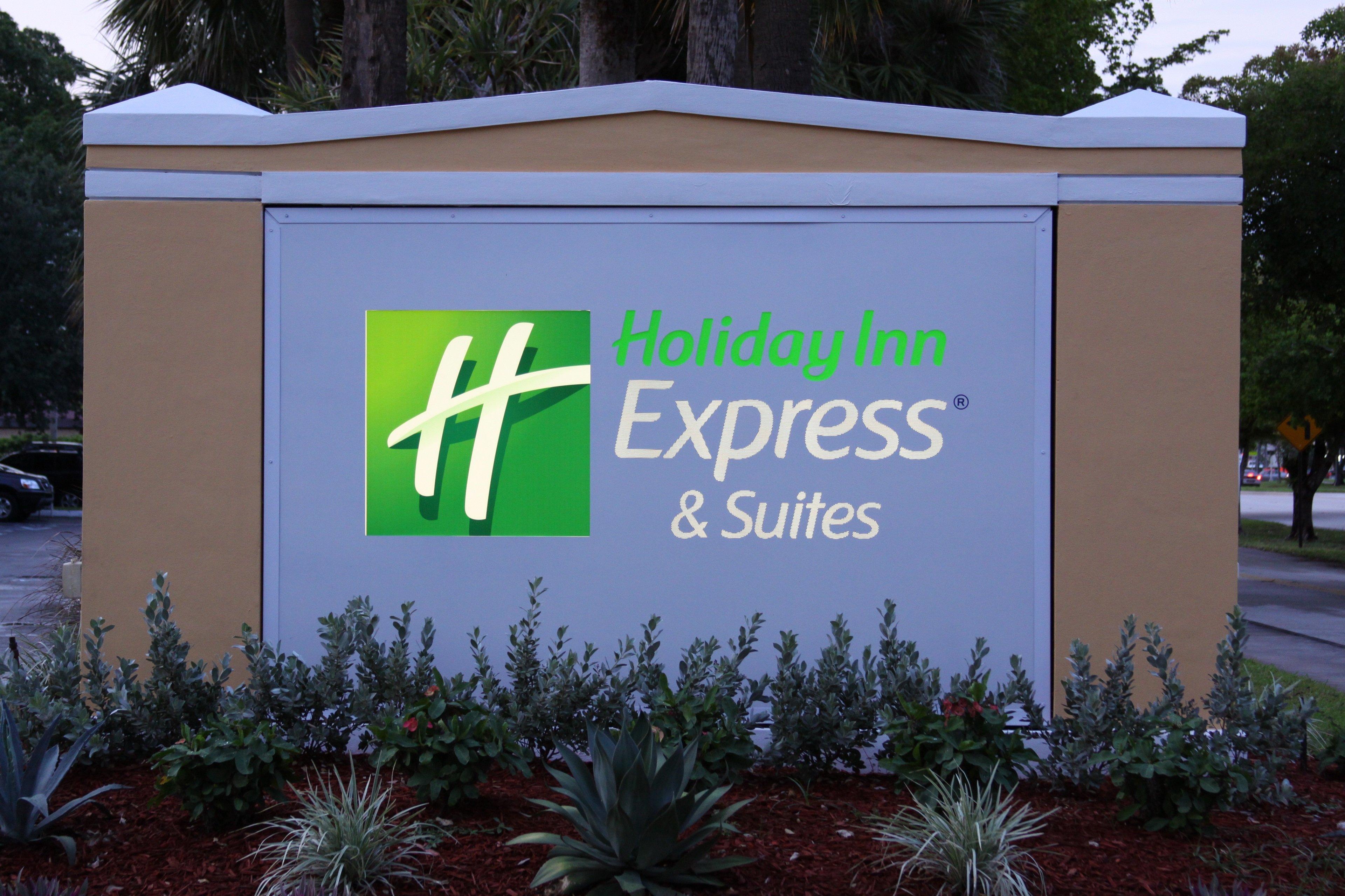 Holiday Inn Express Hotel & Suites Ft. Lauderdale-Plantation By Ihg Fasilitas foto