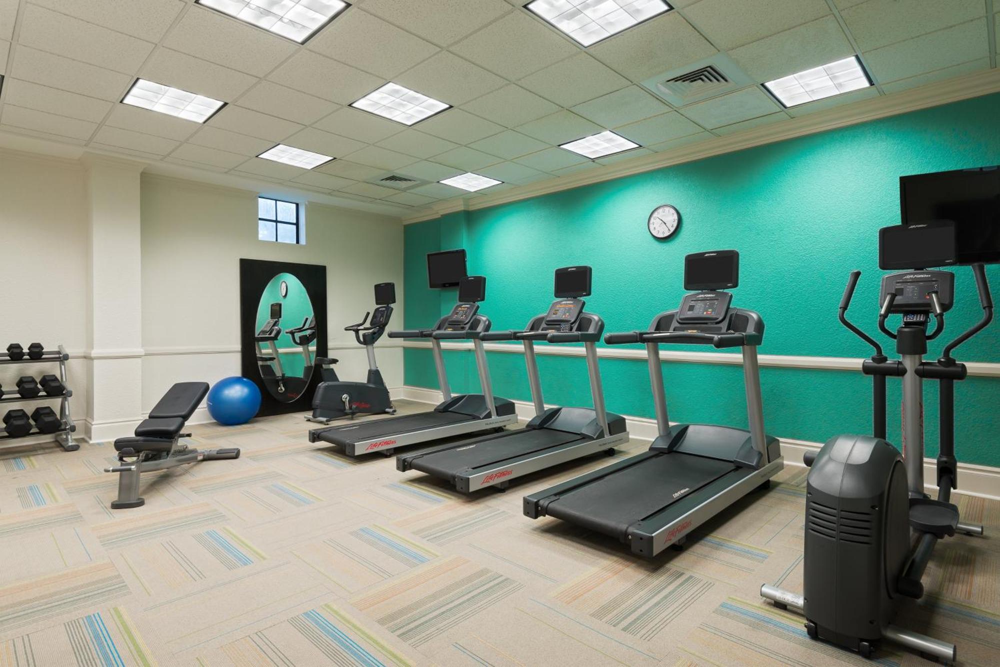 Holiday Inn Express Hotel & Suites Ft. Lauderdale-Plantation By Ihg Bagian luar foto