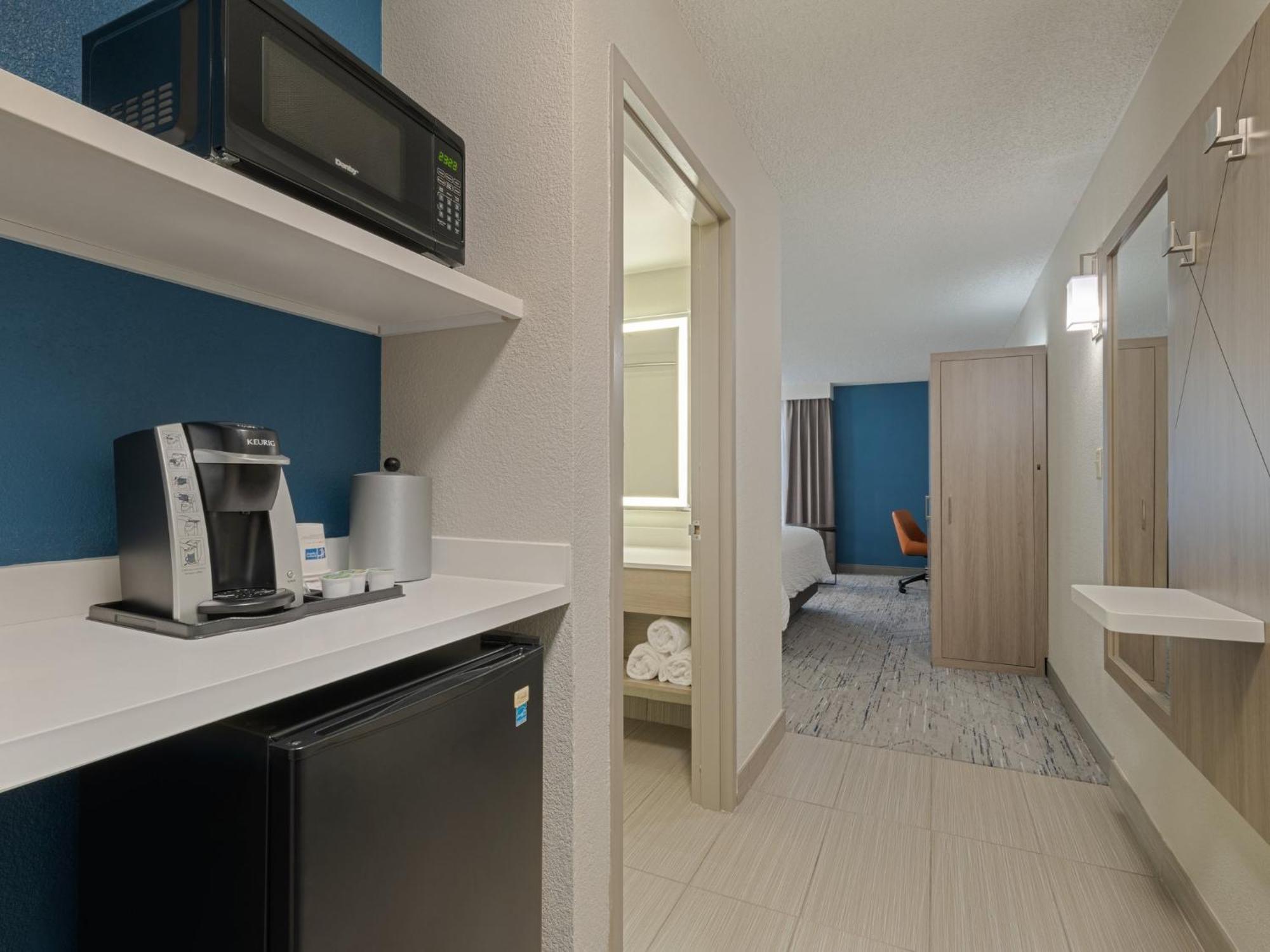 Holiday Inn Express Hotel & Suites Ft. Lauderdale-Plantation By Ihg Bagian luar foto
