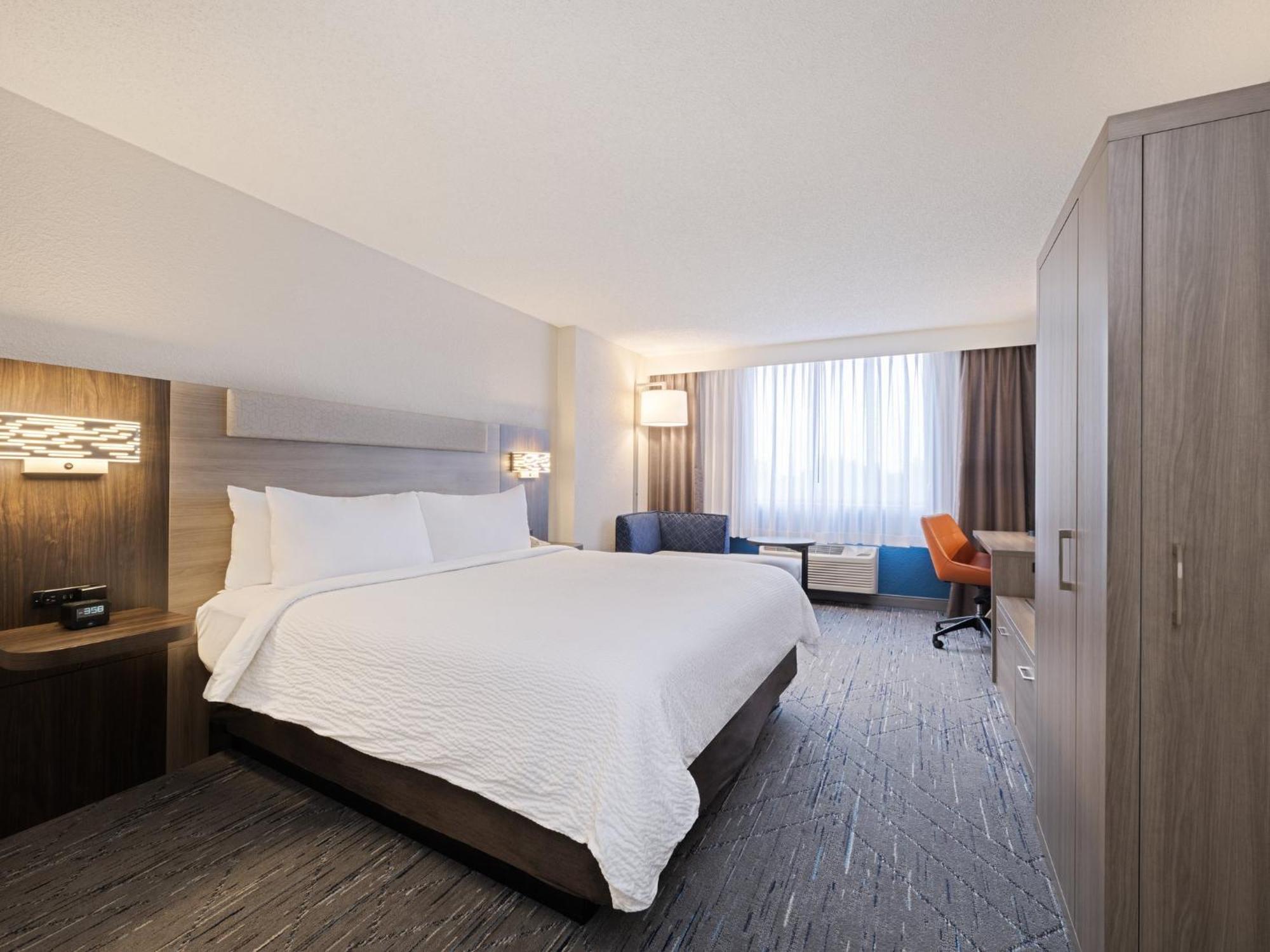 Holiday Inn Express Hotel & Suites Ft. Lauderdale-Plantation By Ihg Bagian luar foto