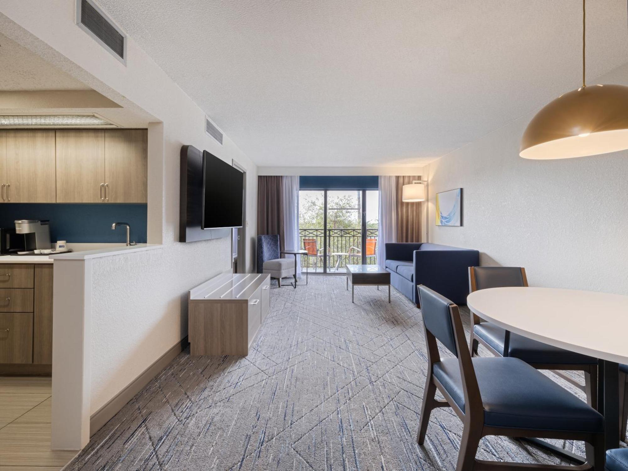 Holiday Inn Express Hotel & Suites Ft. Lauderdale-Plantation By Ihg Bagian luar foto